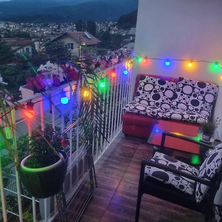Guesthouse Jasmin 사파레바바냐 외부 사진