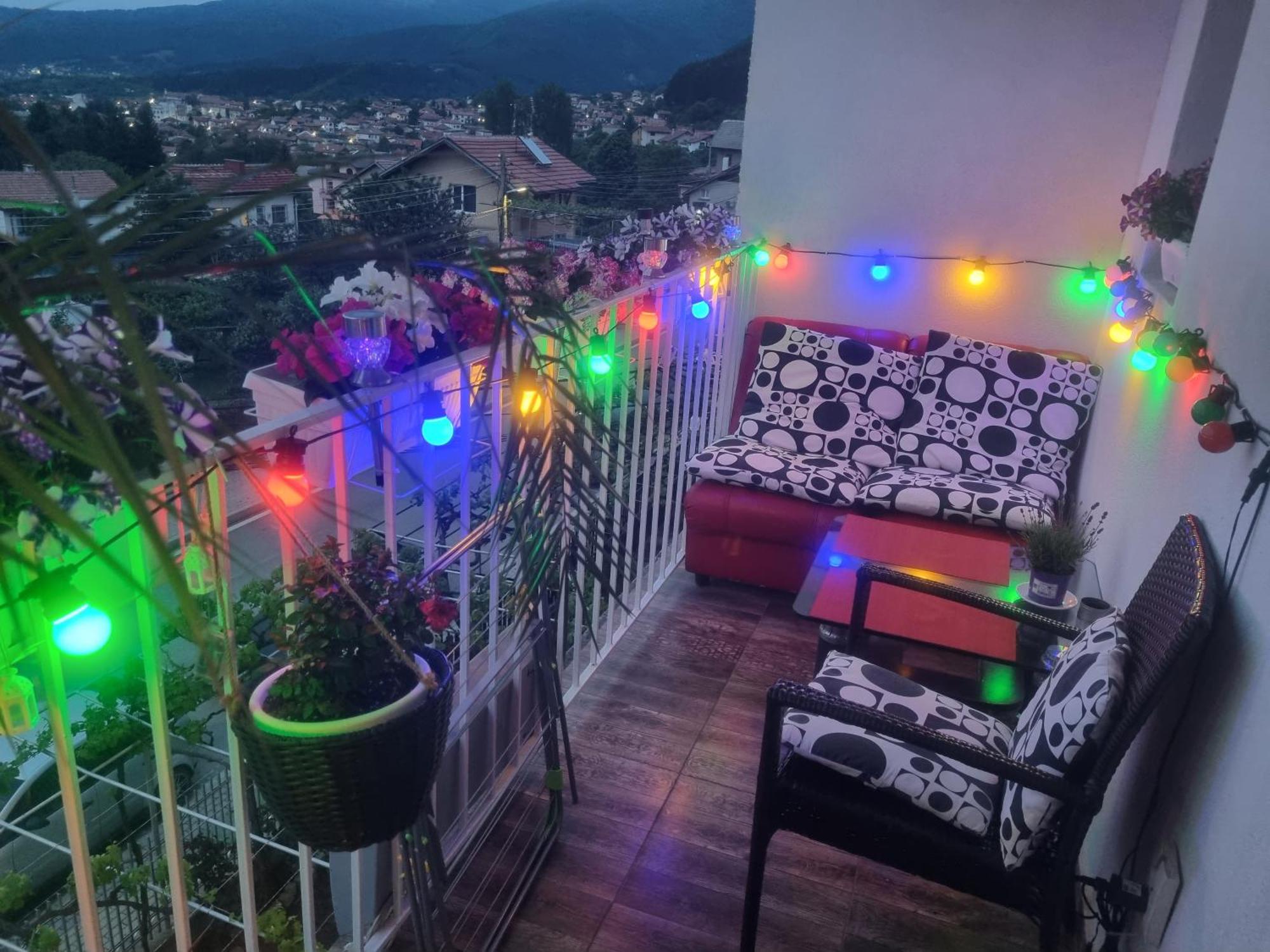 Guesthouse Jasmin 사파레바바냐 외부 사진