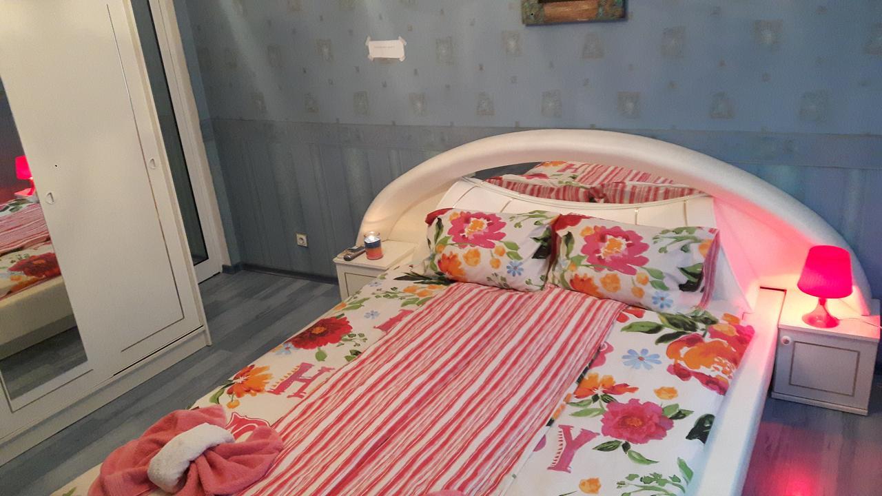 Guesthouse Jasmin 사파레바바냐 외부 사진