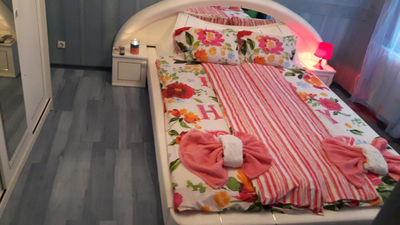 Guesthouse Jasmin 사파레바바냐 외부 사진