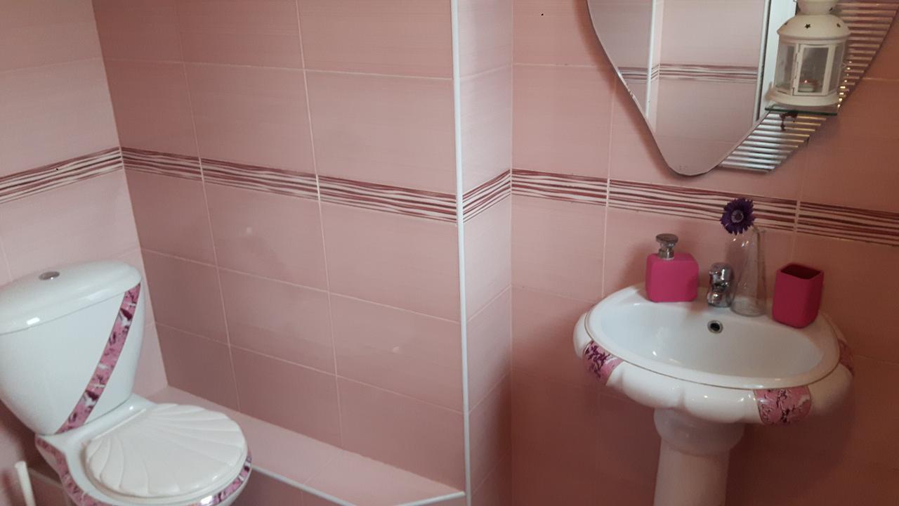 Guesthouse Jasmin 사파레바바냐 외부 사진